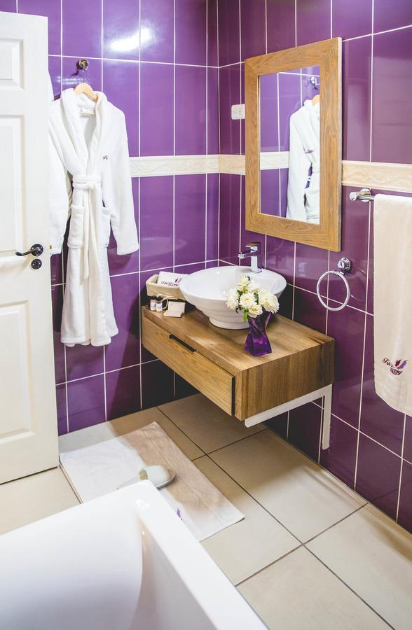 Tshiberry Bed & Breakfast Phokeng Екстер'єр фото