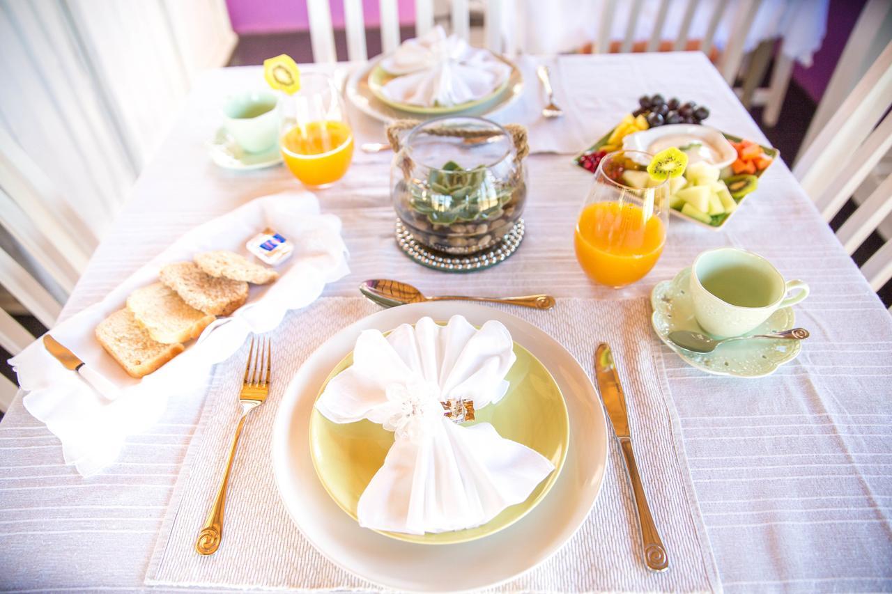 Tshiberry Bed & Breakfast Phokeng Екстер'єр фото