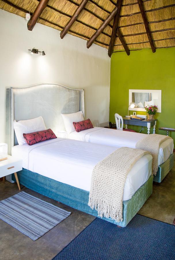 Tshiberry Bed & Breakfast Phokeng Екстер'єр фото